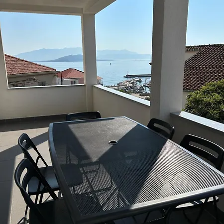 Rita Apartment Slatine